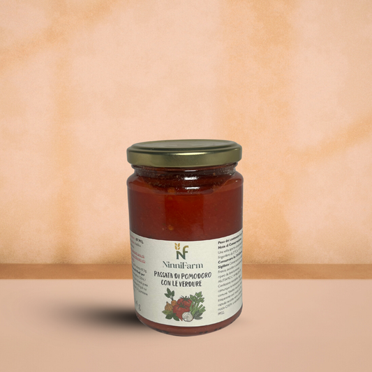 Passata di pomodoro alle verdure